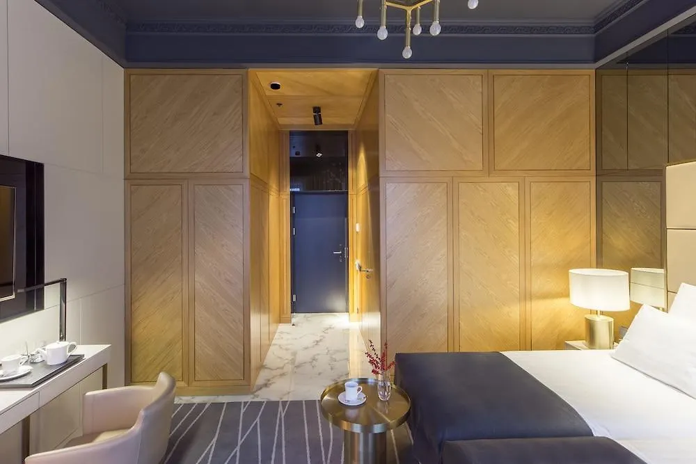Gamma Hotel-1